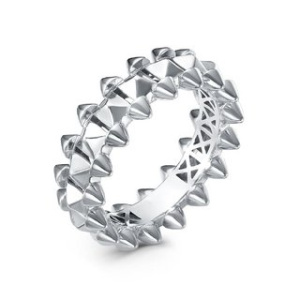 б110631-17 Кольцо (Au 585)